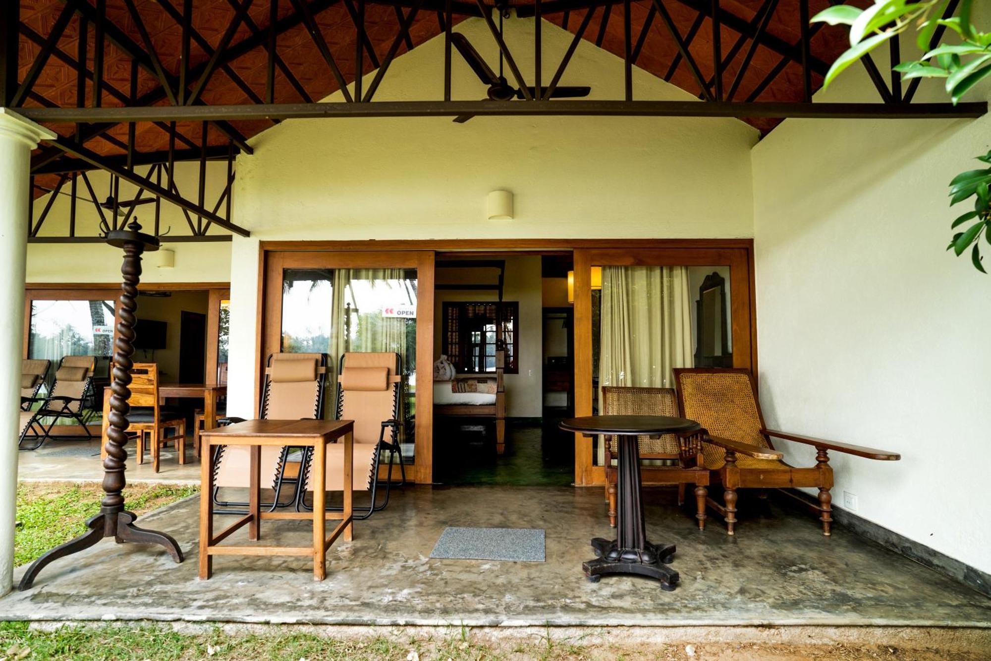 Cranganor History Cafe & Riverside Chateau North Paravur Exterior foto