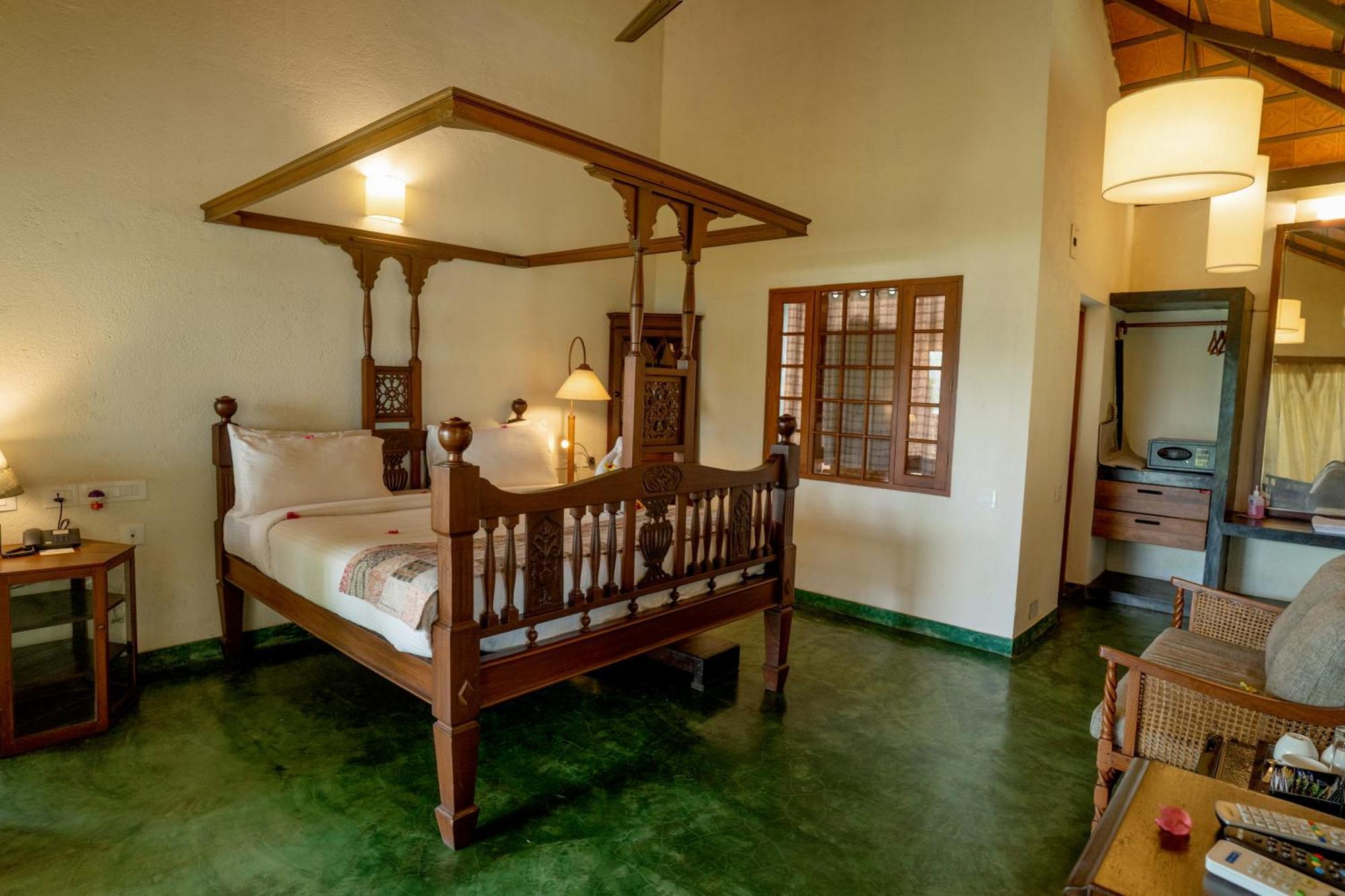Cranganor History Cafe & Riverside Chateau North Paravur Exterior foto