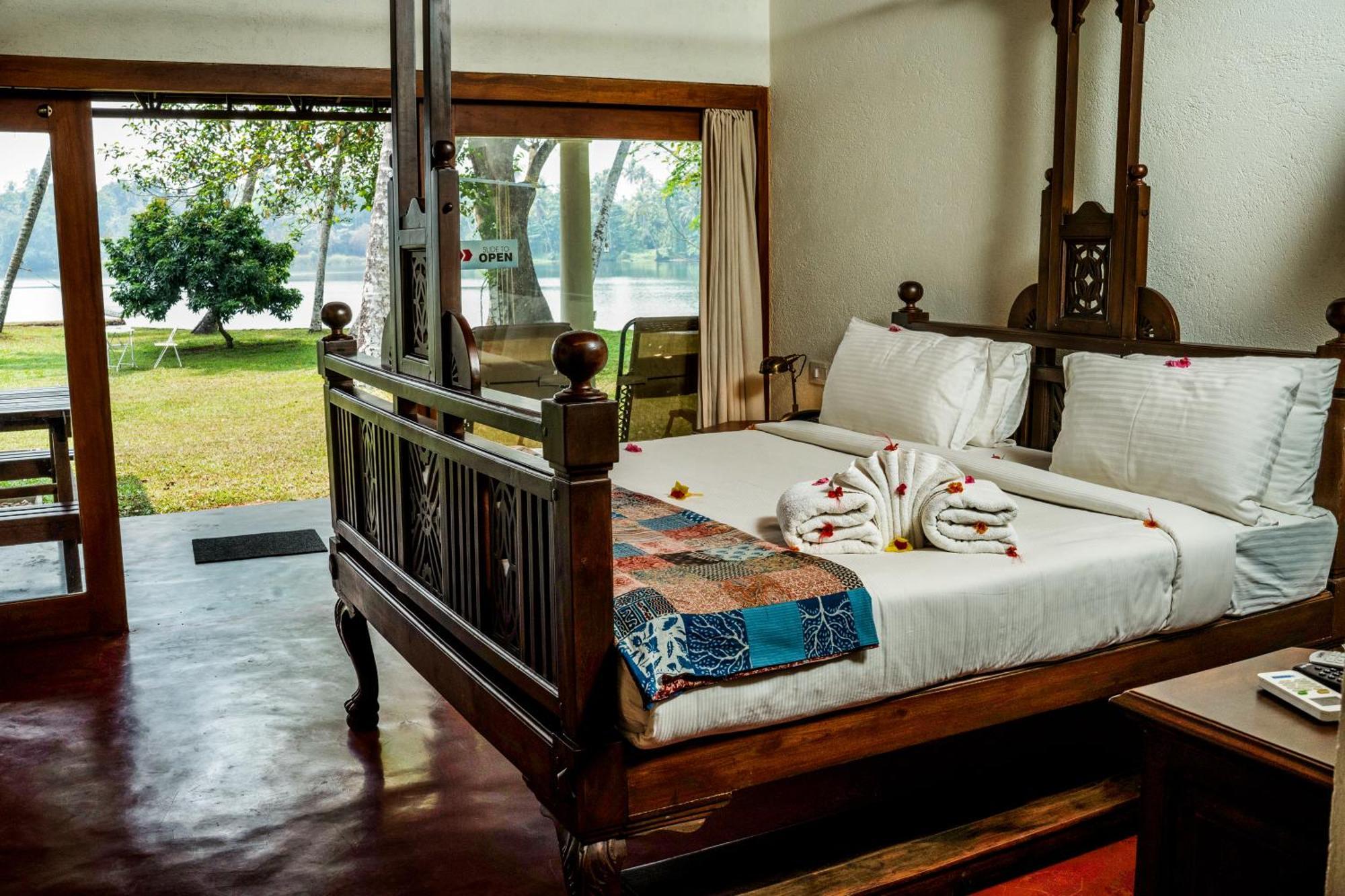 Cranganor History Cafe & Riverside Chateau North Paravur Exterior foto